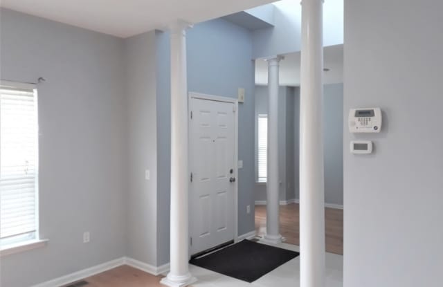 339 Moonlight Dr Gallery 2