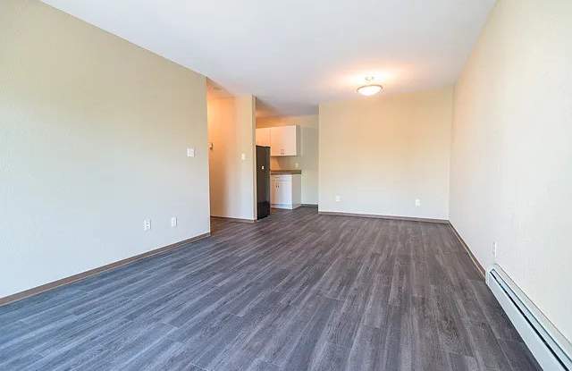 1455 S Beverly Dr photos photos