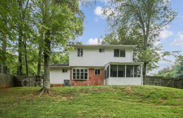 5080 Coleridge Dr Gallery 2