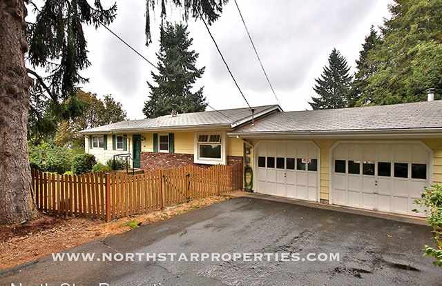 1425 Cornell St - 1425 Cornell Street, Lake Oswego, OR 97034