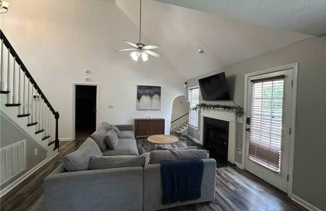 113 Blue Water Drive Gallery 3
