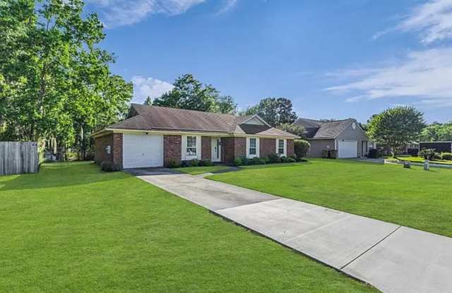 40 Whippoorwill Lane East Gallery 2