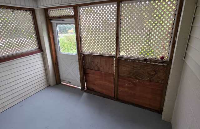 Beautifully Remodeled Home - Baltimore Gallery 1