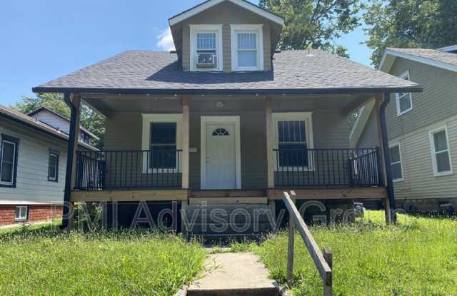 1815 SW Huntoon St - 1815 Southwest Huntoon Street, Topeka, KS 66604 1815 SW Huntoon St - 1815 Southwest Huntoon Street, Topeka, KS 66604