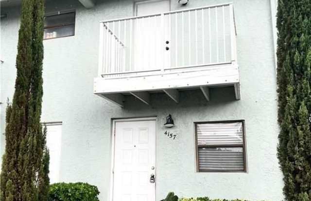 4157 NE 21st Ter photos photos