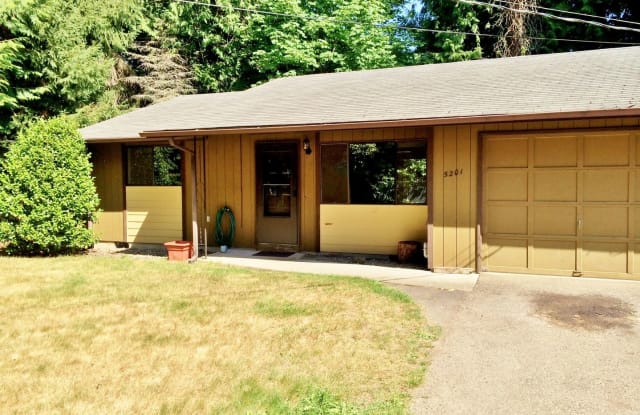 5201 A Beach Drive - 5201 A Beach Dr, Bremerton, WA 98312