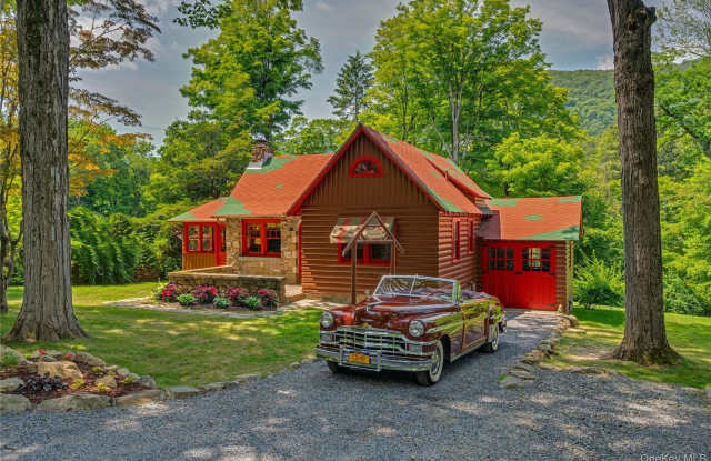 16 Locust Drive photos photos