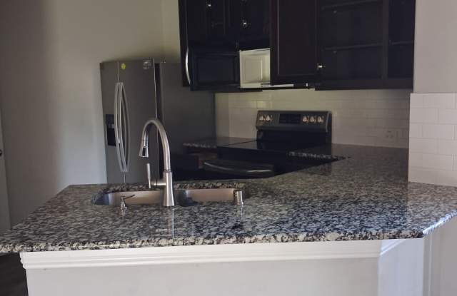 6816 Topaz Drive Gallery 4