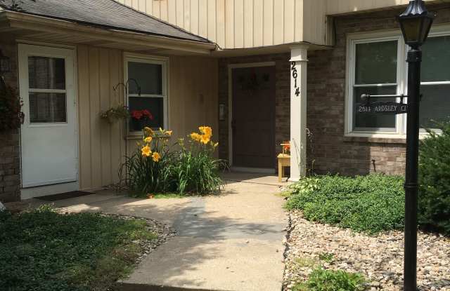 2614 Ardsley Cir - 2614 Ardsley Circle, Madison, WI 53713