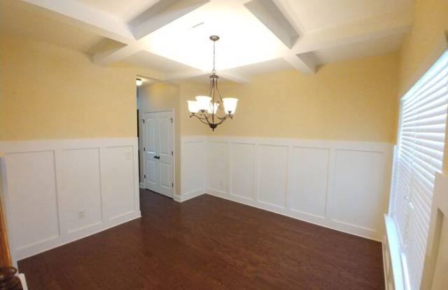 169 Fairway Drive Gallery 2