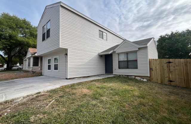4010 Sunrise Bluff Dr., San Antonio, TX. 78244 Gallery 3
