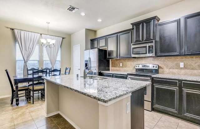 3517 Orchard Drive Gallery 2