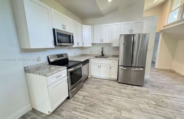 605 S J St photos photos