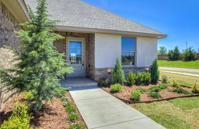 16700 Doyle Drive Gallery 4