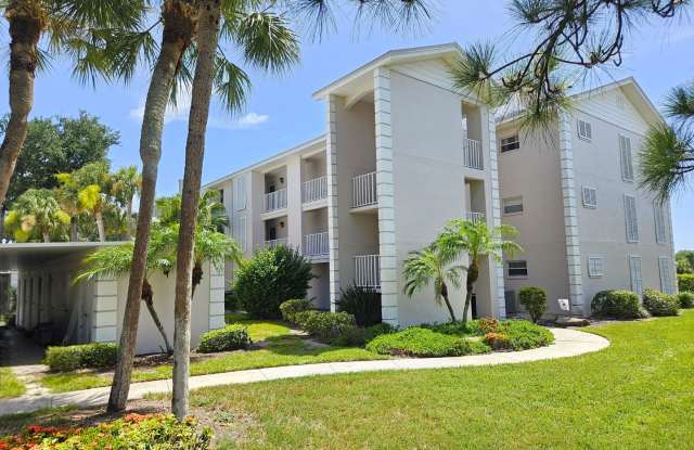 Gorgeous Seasonal Short-Term 2 Bedroom 2 Bathroom 2nd Floor Condo with Golf Transfer at Farmington Vistas! photos photos