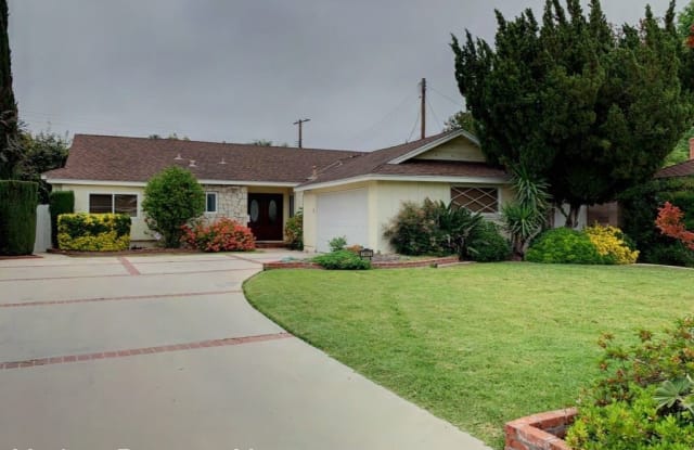 7642 Lena Ave - 7642 Lena Avenue, Los Angeles, CA 91304