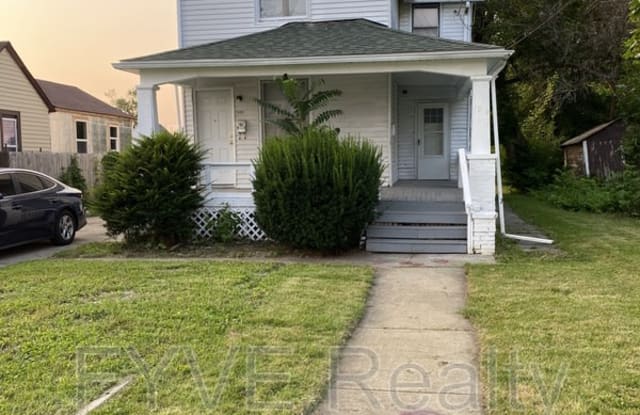 1222 W 14th St Uppr - 1222 West 14th Street, Lorain, OH 44052