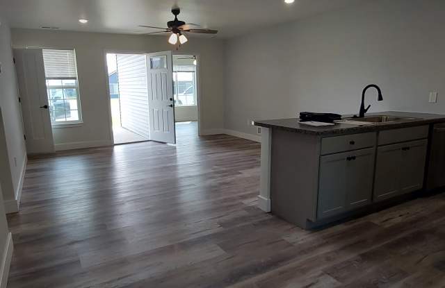 1703 Prey Ct Gallery 3