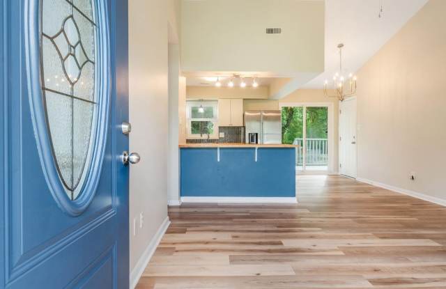 1036 Birchwood Lane Gallery 2