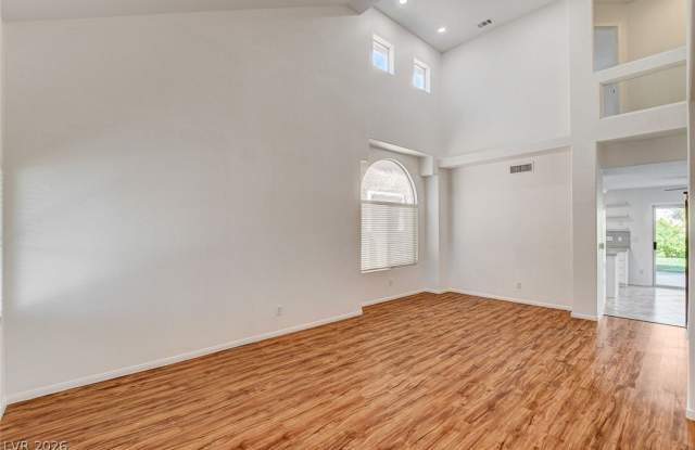 10424 Trailing Dalea Avenue Gallery 4