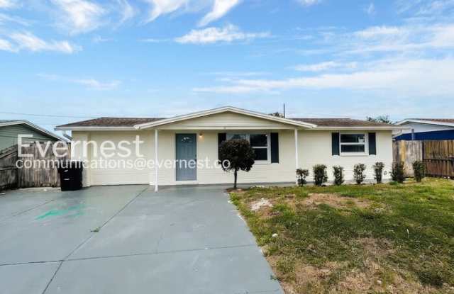 3749 Beechwood Drive photos photos