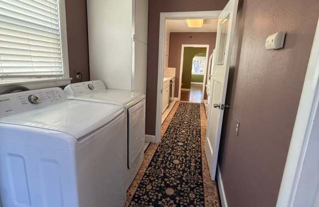 2308 N Street - Updated 2BD/1BA - ALL UTILITIES INCLUDED | Available Now! Gallery 4