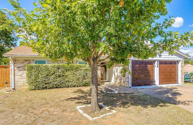 504 Daniels Dr Gallery 2