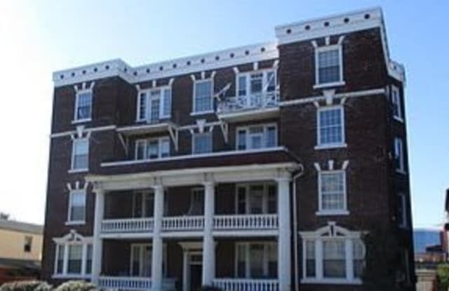 911 Westover Ave - 911 Botetourt Gardens, Norfolk, VA 23507