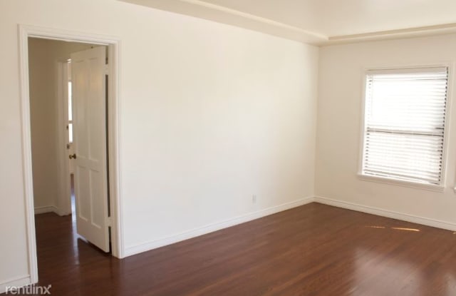 1218 S. Burnside Ave Gallery 4