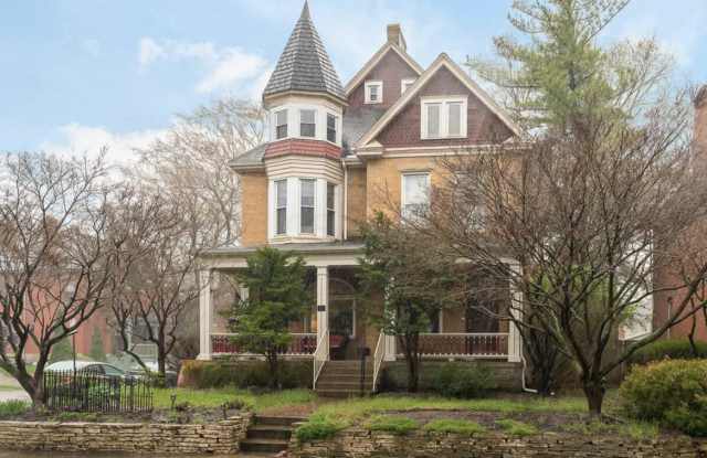 383 King Ave photos photos