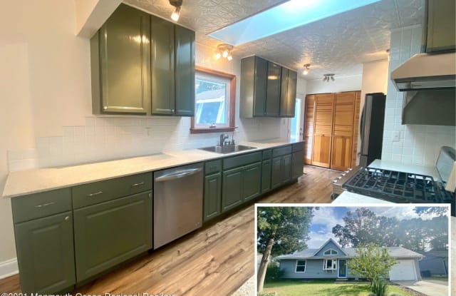 136 Country Club Boulevard - 136 Country Club Boulevard, Ocean County, NJ 08087