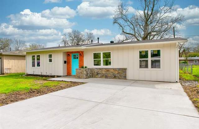 5825 Dennis Avenue - 5825 Dennis Avenue, Fort Worth, TX 76114