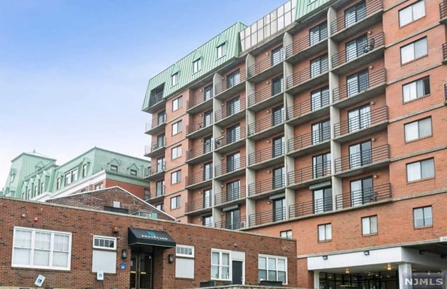 3505 Bergen Turnpike - 3505 Bergen Turnpike, North Bergen, NJ 07047