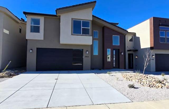 Modern 4 Bedroom Home for rent photos photos