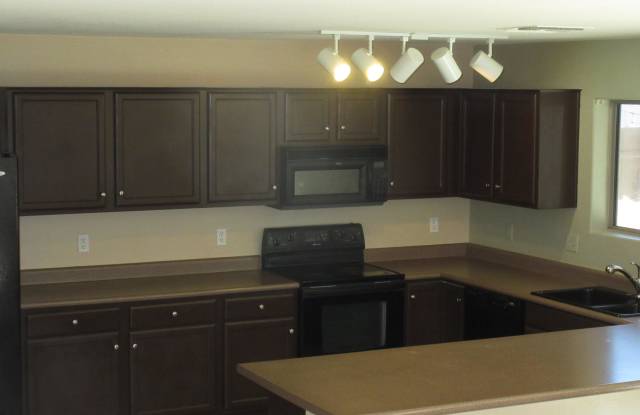 7477 S SUNRISE Way Gallery 3