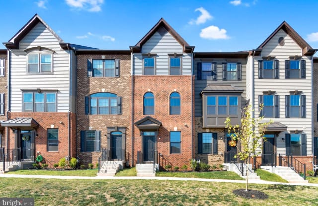 14024 SUNRISE VALLEY DRIVE - 14024 Sunrise Valley Drive, Floris, VA 20171