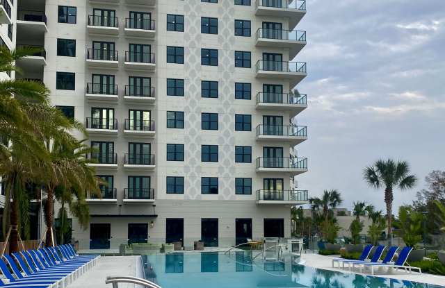 5498 Bay Center Dr. Gallery 3