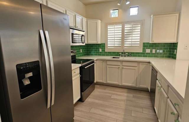 1351 N Pleasant Drive photos photos