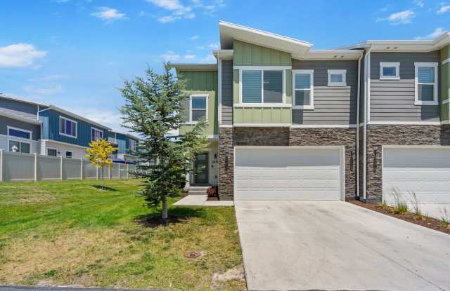 Stunning Row End Townhome In Great Location! photos photos