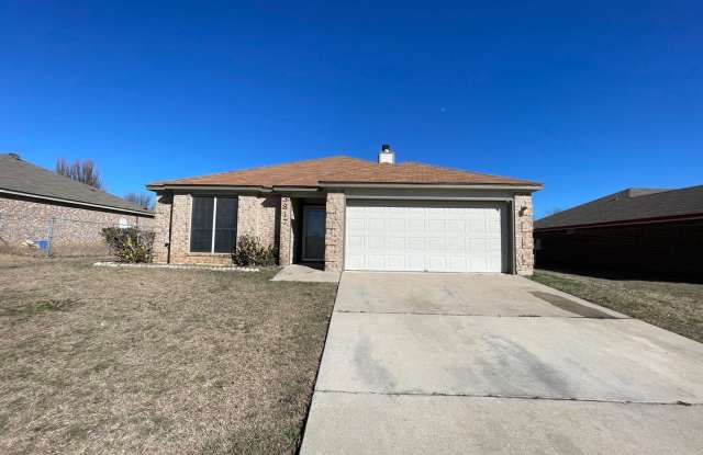 3817 Water Oak Dr - 3817 Water Oak Drive, Killeen, TX 76542