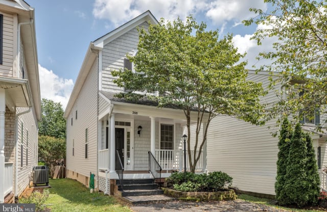 208 PERSHING AVENUE NW - 208 Pershing Avenue Northwest, Leesburg, VA 20176