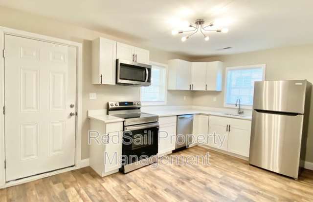 1010 36th St photos photos