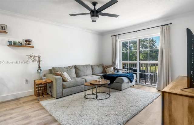 150 NE 15th Ave - 150 Northeast 15th Avenue, Fort Lauderdale, FL 33301