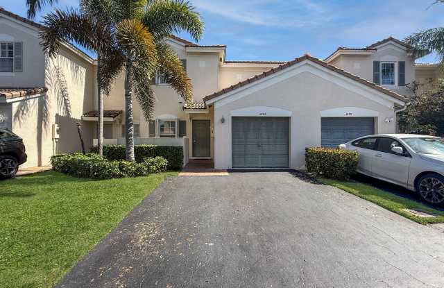 4866 SW 32nd Terrace photos photos