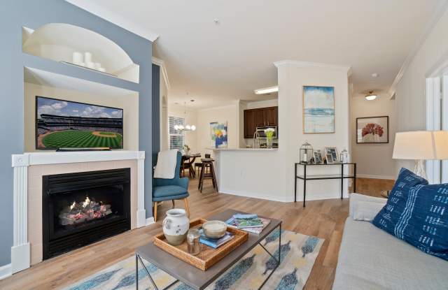 Harbor Village at the Commons photos photos