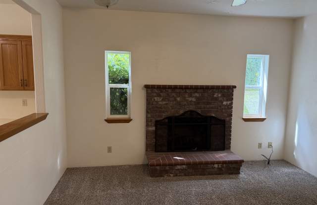 2292 Riviera Ct Gallery 2