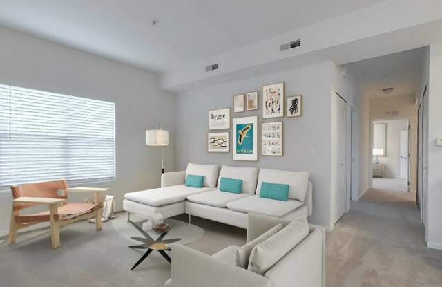 Cobblestone Court Apartments Gallery 2