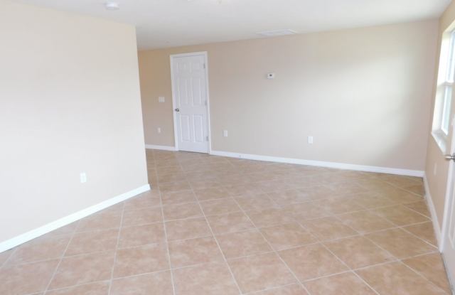 6973 Alken Cir Gallery 4