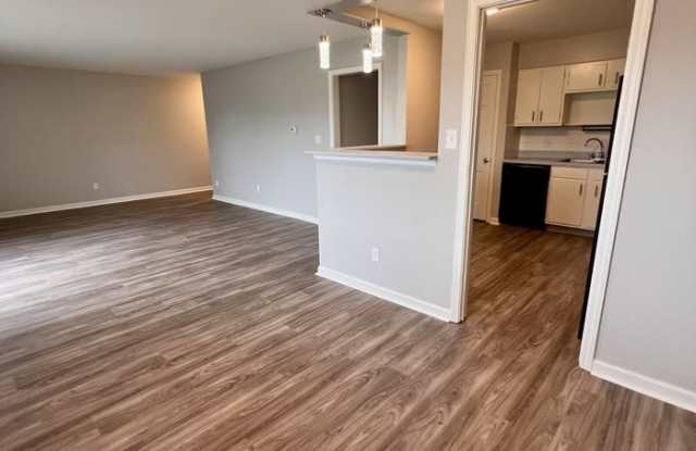 3011 East 47th Street photos photos