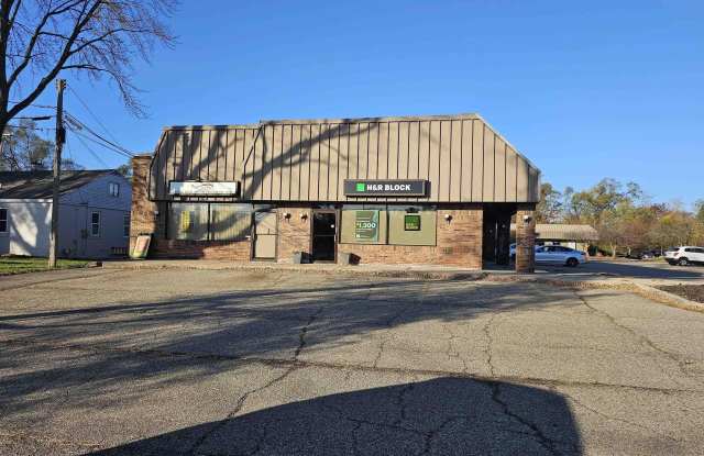 47501 Van Dyke Gallery 3